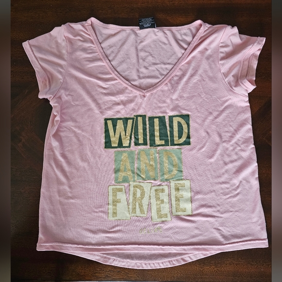 Delia*s wild and free tee - Picture 7 of 7